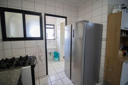 Apartamento à venda com 94m², 3 quartos e 3 vagasCOZINHA