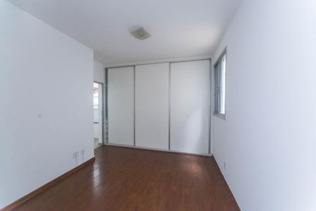 Apartamento à venda com 201m², 3 quartos e 2 vagasBanheiro da Suíte