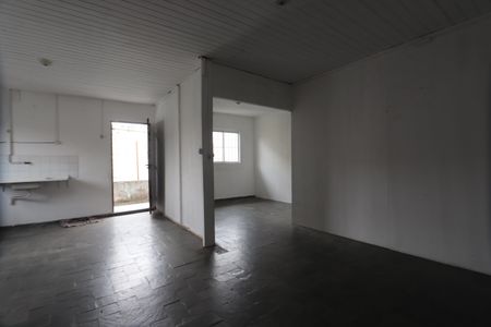 Casa à venda com 170m², 3 quartos e 5 vagasCasa 2
