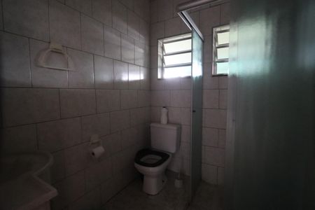 Casa à venda com 170m², 3 quartos e 5 vagasBanheiro 1
