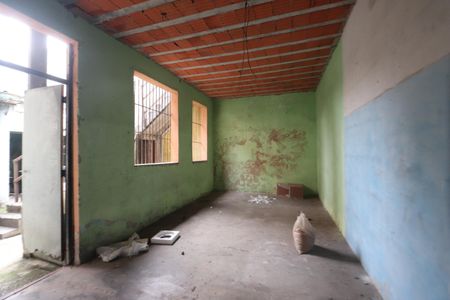 Casa à venda com 170m², 3 quartos e 5 vagasSalão
