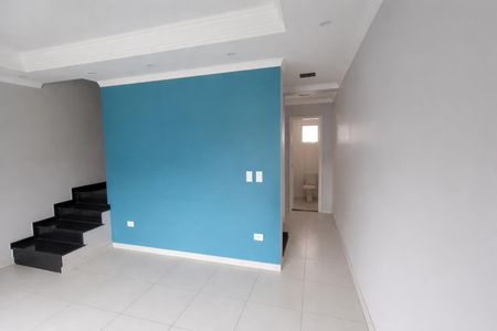 Casa à venda com 3 quartos, 138m² em Jardim do Estádio, Santo André