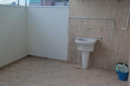 Casa à venda com 3 quartos, 138m² em Jardim do Estádio, Santo André