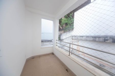 Apartamento à venda com 101m², 3 quartos e 2 vagasVaranda suite 