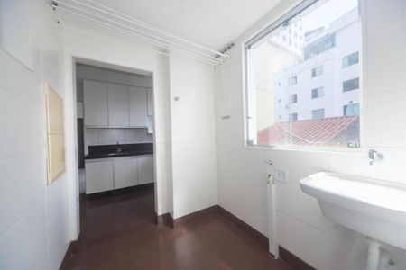 Apartamento à venda com 101m², 3 quartos e 2 vagasÁrea de Serviço
