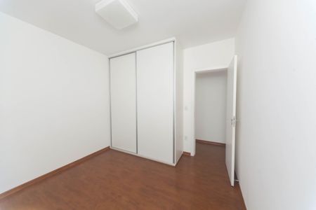 Apartamento à venda com 101m², 3 quartos e 2 vagasquarto 2