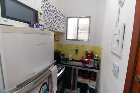 Cozinha de kitnet/studio para alugar com 1 quarto, 25m² em Centro, Niterói