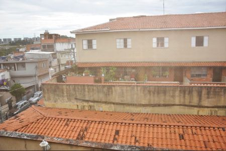 Casa para alugar com 210m², 2 quartos e 2 vagas Casa para alugar com 210m², 2 quartos e 2 vagasDetalhe - Vista do Quarto 02 com Suíte