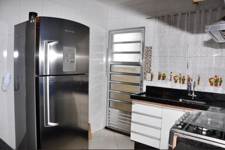 Casa para alugar com 210m², 2 quartos e 2 vagas Casa para alugar com 210m², 2 quartos e 2 vagasDetalhe - Cozinha