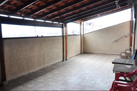 Casa para alugar com 210m², 2 quartos e 2 vagas Casa para alugar com 210m², 2 quartos e 2 vagasChurrasqueira