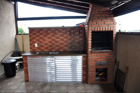 Casa para alugar com 210m², 2 quartos e 2 vagas Casa para alugar com 210m², 2 quartos e 2 vagasChurrasqueira