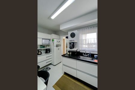 Apartamento à venda com 120m², 3 quartos e 2 vagasCozinha