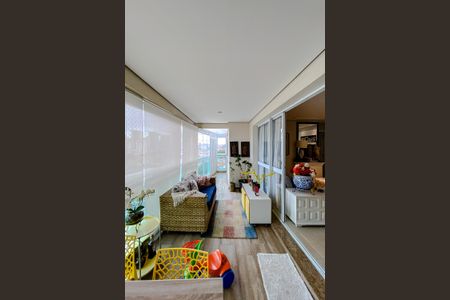 Apartamento à venda com 120m², 3 quartos e 2 vagasVaranda