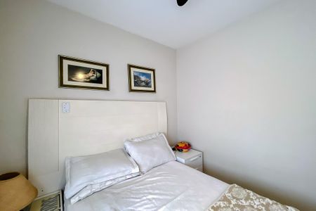 Apartamento à venda com 120m², 3 quartos e 2 vagasQuarto 2