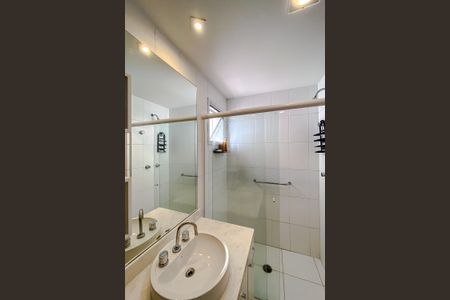 Apartamento à venda com 120m², 3 quartos e 2 vagasBanheiro da Suíte