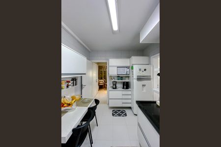 Apartamento à venda com 120m², 3 quartos e 2 vagasCozinha