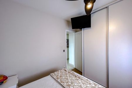 Apartamento à venda com 120m², 3 quartos e 2 vagasQuarto 2