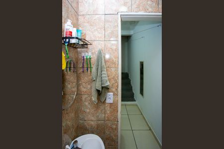 Casa para alugar com 125m², 4 quartos e 5 vagasBanheiro 2 Casa 1