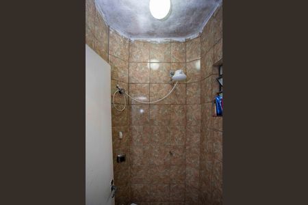 Casa para alugar com 125m², 4 quartos e 5 vagasBanheiro 2 Casa 1