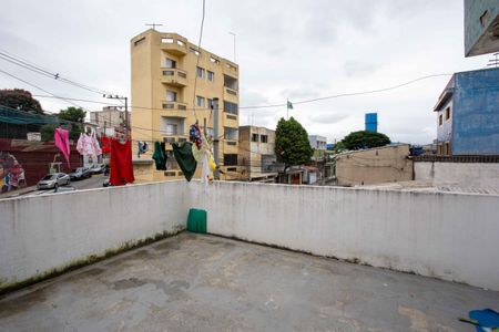 Casa para alugar com 125m², 4 quartos e 5 vagasVaranda Casa 1