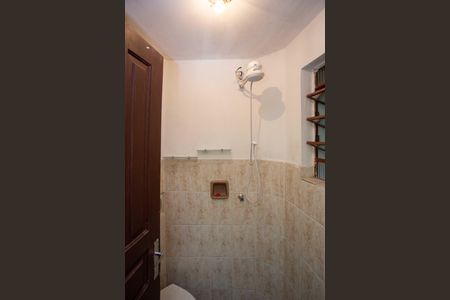 Casa para alugar com 125m², 4 quartos e 5 vagasBanheiro Casa 2