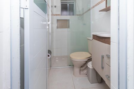 Banheiro de apartamento para alugar com 1 quarto, 30m² em Perdizes, São Paulo