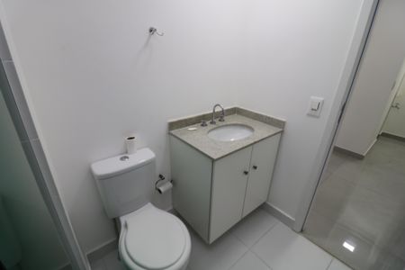 Apartamento para alugar com 43m², 2 quartos e sem vagaBanheiro