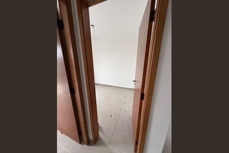 Apartamento à venda com 61m², 2 quartos e 1 vagaFoto 04