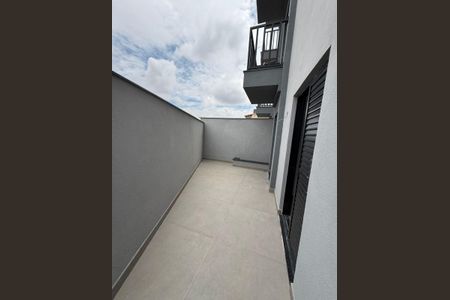Apartamento à venda com 61m², 2 quartos e 1 vagaFoto 01