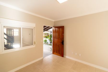 Sala de casa de condomínio para alugar com 2 quartos, 92m² em Camaquã, Porto Alegre