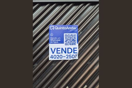 Casa à venda com 240m², 2 quartos e 3 vagasplaquinha