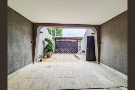 Casa à venda com 240m², 2 quartos e 3 vagasGaragem