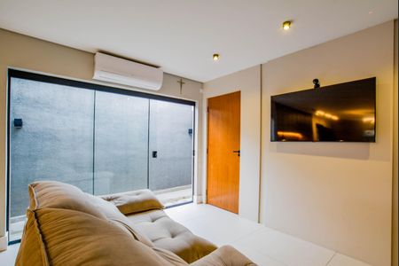 sala de casa à venda com 2 quartos, 240m² em Vila Valparaíso, Santo André