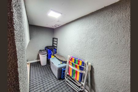 Casa à venda com 240m², 2 quartos e 3 vagasDepósito