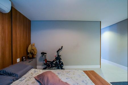 Casa à venda com 240m², 2 quartos e 3 vagasQuarto Suíte