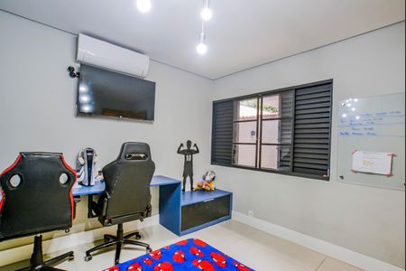 Casa à venda com 240m², 2 quartos e 3 vagasQuarto 1