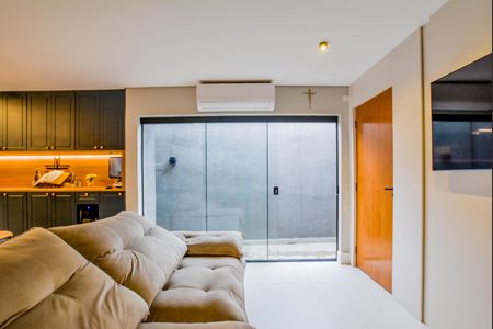 sala de casa à venda com 2 quartos, 240m² em Vila Valparaíso, Santo André
