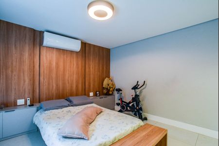 Casa à venda com 240m², 2 quartos e 3 vagasQuarto Suíte