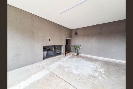 Casa à venda com 240m², 2 quartos e 3 vagasGaragem