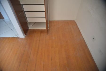 Apartamento à venda com 61m², 3 quartos e 1 vagaQuarto 2