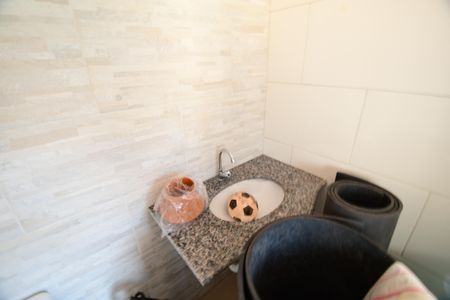 Casa à venda com 165m², 3 quartos e 3 vagasBanheiro de serviço