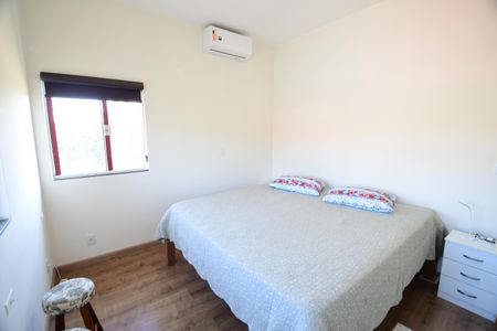 Casa à venda com 165m², 3 quartos e 3 vagasQuarto 3 - Suíte