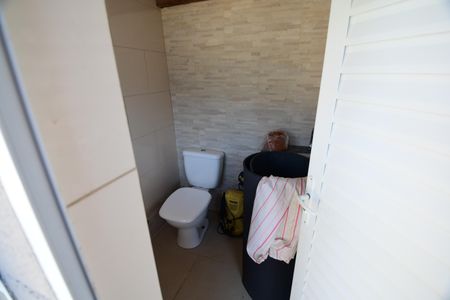 Casa à venda com 165m², 3 quartos e 3 vagasBanheiro de serviço