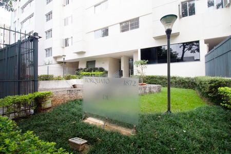 Apartamento à venda com 110m², 3 quartos e sem vaga