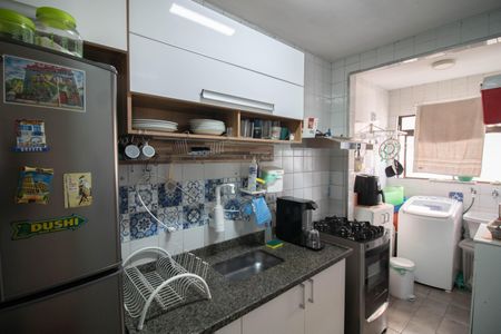 Apartamento para alugar com 57m², 2 quartos e 1 vagaCOZINHA E ÁREA DE SERVIÇO