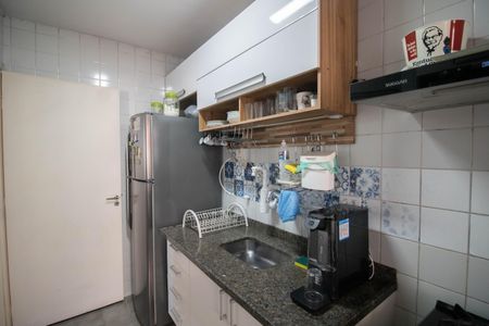 Apartamento para alugar com 57m², 2 quartos e 1 vagaCOZINHA E ÁREA DE SERVIÇO