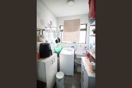 Apartamento para alugar com 57m², 2 quartos e 1 vagaCOZINHA E ÁREA DE SERVIÇO