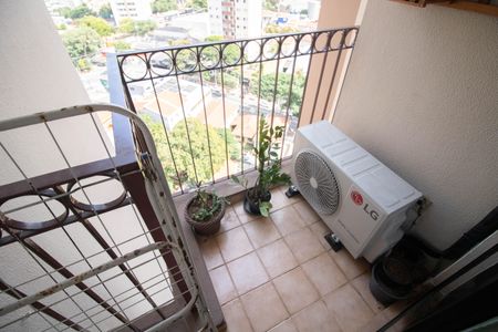 Apartamento para alugar com 57m², 2 quartos e 1 vagaVARANDA DA SALA