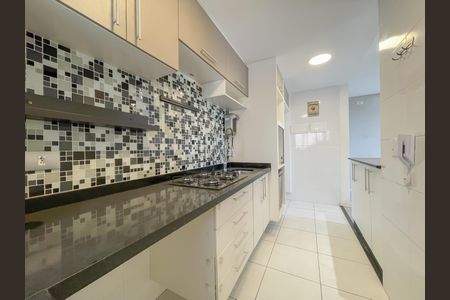 Apartamento à venda com 65m², 2 quartos e 2 vagasCozinha e Área de Serviço