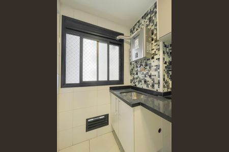 Apartamento à venda com 65m², 2 quartos e 2 vagasCozinha e Área de Serviço